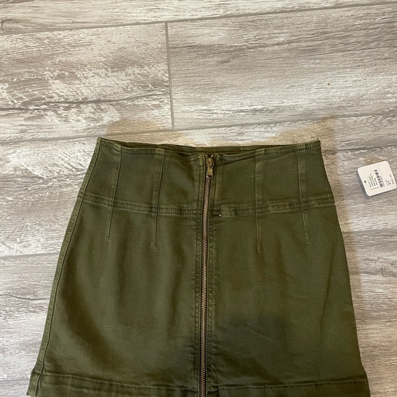 Free People Dresses & Skirts - Free people NWT olive skirt